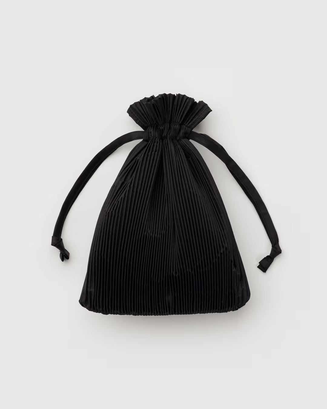 Black Pleated Baggu