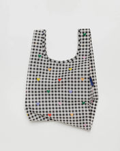 Load image into Gallery viewer, Gingham Hearts Baggu Reusable Bag