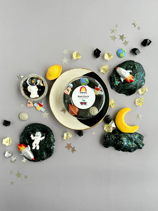 Space Kiddough Play Kit - Ali's Wagon