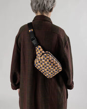 Load image into Gallery viewer, Wavy Gingham Puffy Baggu Fanny Pack