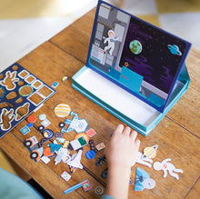 Load image into Gallery viewer, Outer Space Magnetic Play Set
