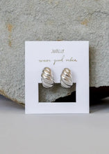 Load image into Gallery viewer, Silver Swirl Hoop Earrings