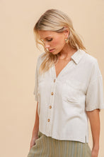Load image into Gallery viewer, Linen Blend V Neck Button Down Top