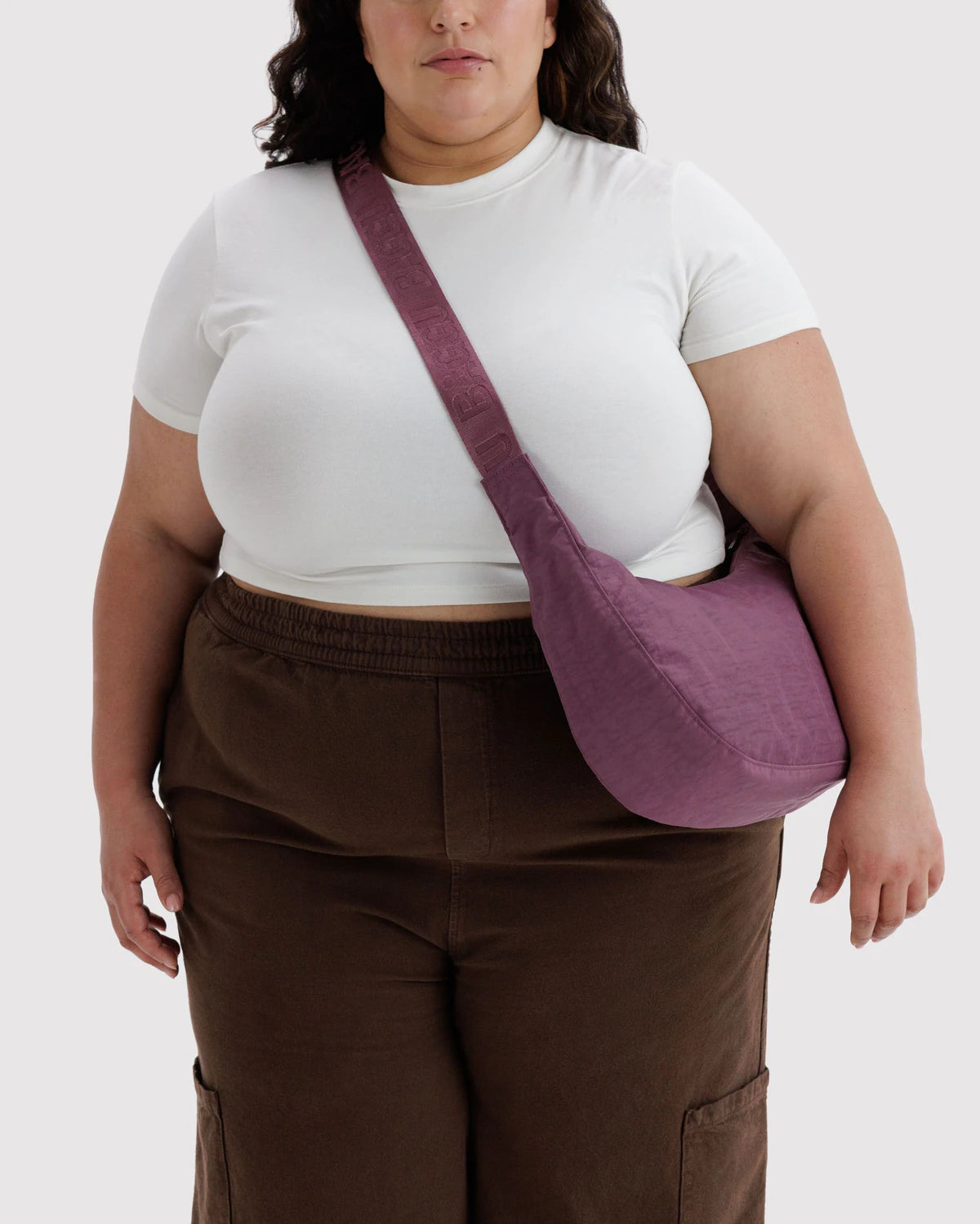 Wild Plum Medium Crescent Baggu