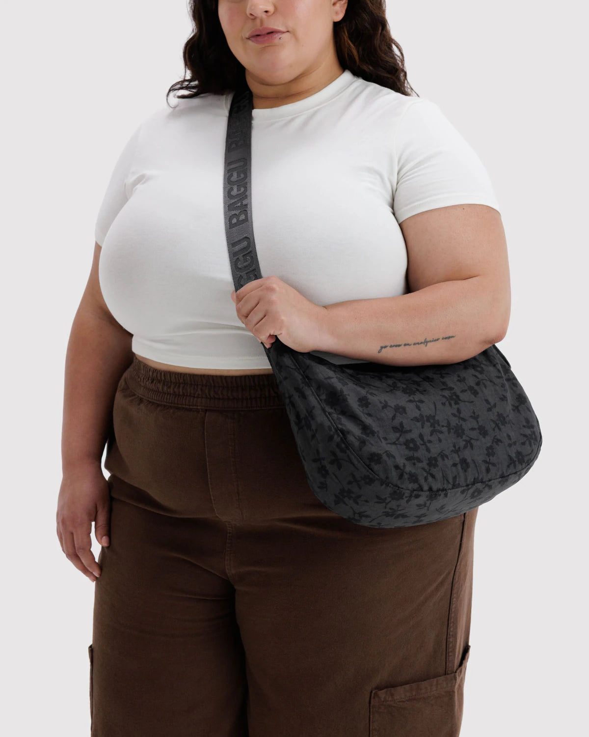 Charcoal Ditsy Floral Medium Crescent Baggu