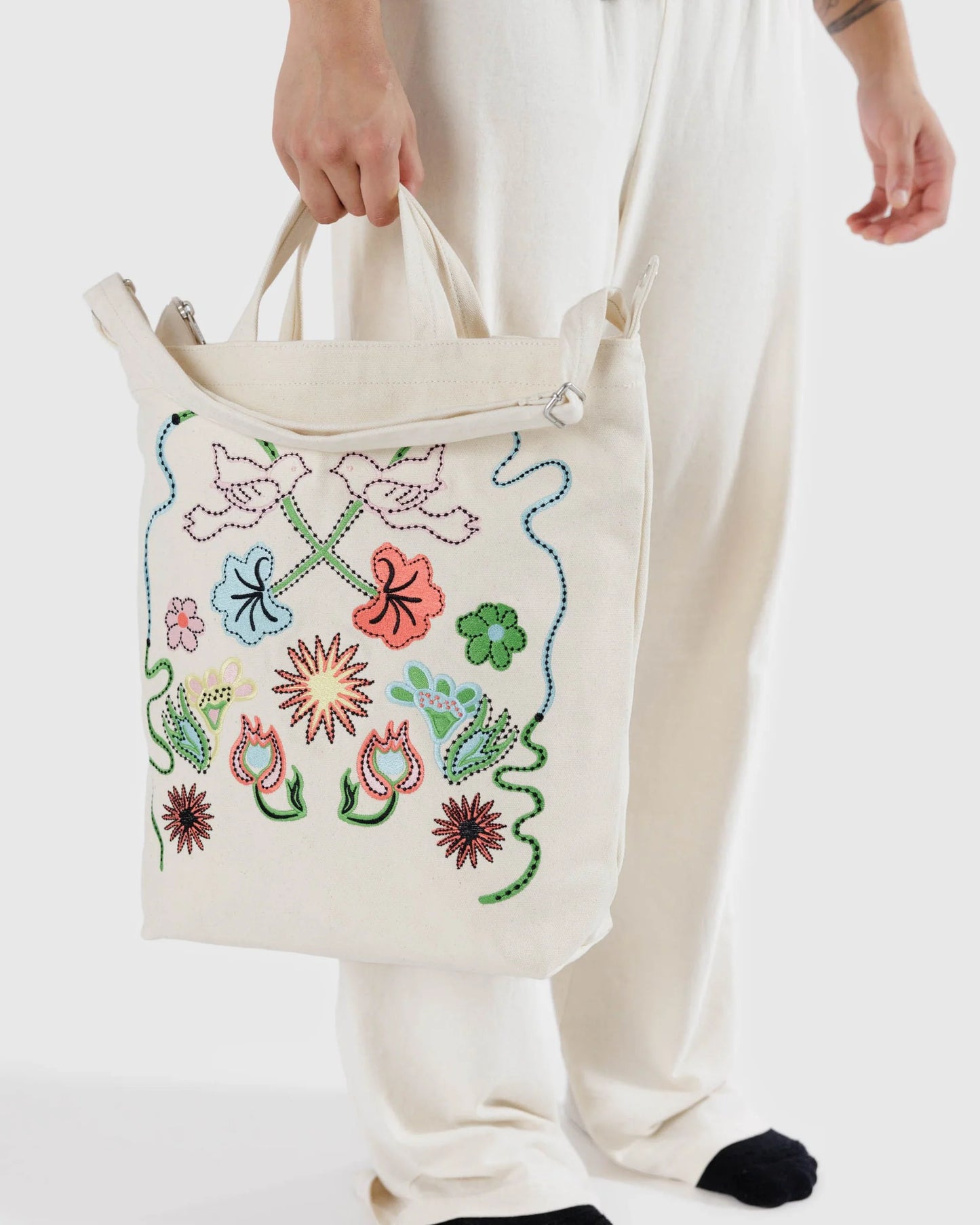 Zip Embroidered Birds Baggu Duck Bag