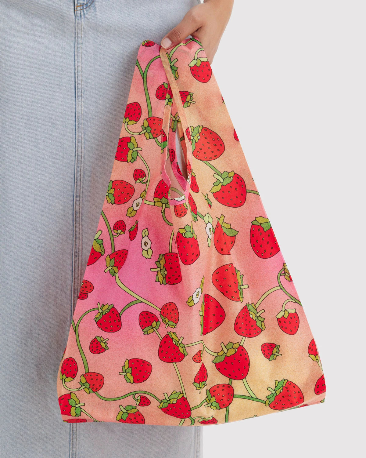Strawberry Blossom Baggu Reusable Bag - Ali's Wagon