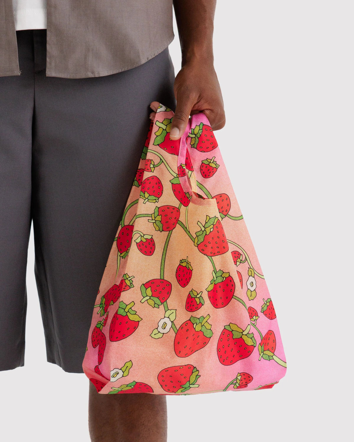 Strawberry Blossom Baggu Reusable Bag - Ali's Wagon