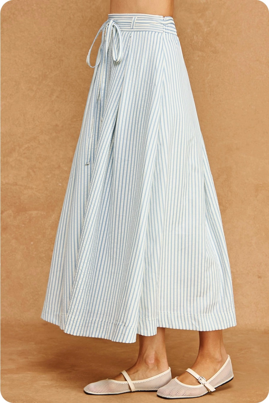 Striped A-Line Seersucker Pleat Midi Skirt