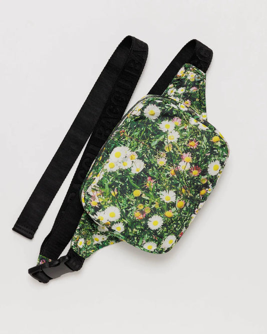 Daisy Puffy Baggu Fanny Pack