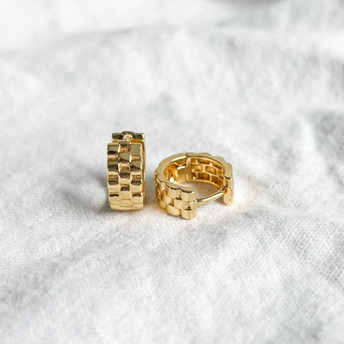 Geometric Huggie Hoops