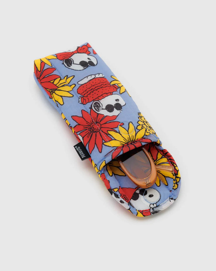 Peanuts x Baggu Floral Snoopy Puffy Glasses Sleeve