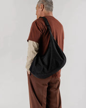 Load image into Gallery viewer, Large Black Crescent Baggu Bag