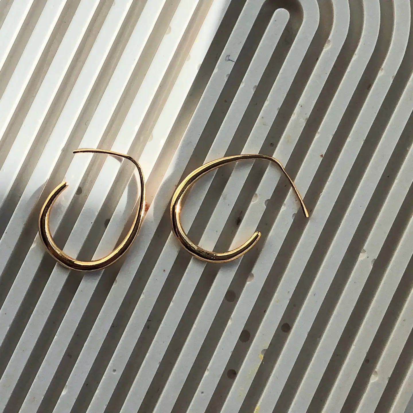 The Open Hoop - Ali's Wagon