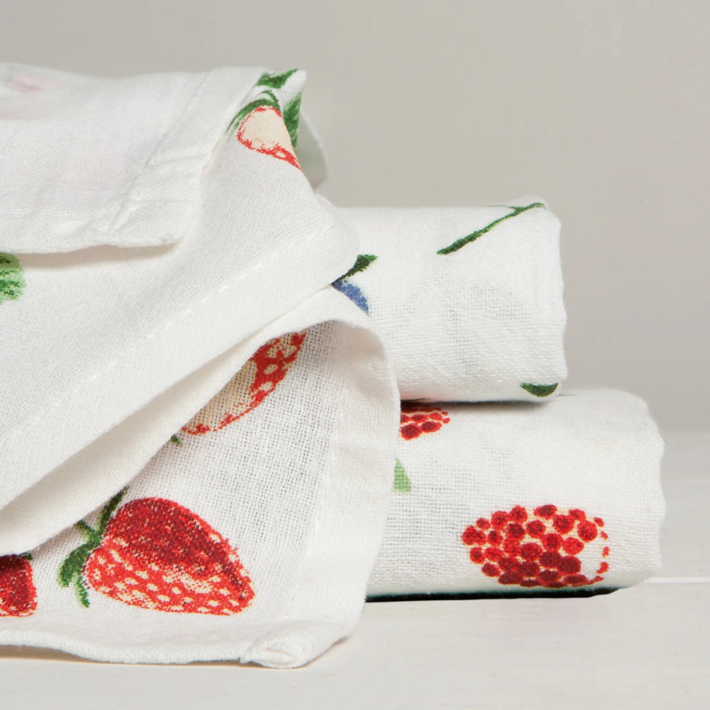 Baker's Floursack Berry Patch Dishtowels - Set of 3 - Ali's Wagon