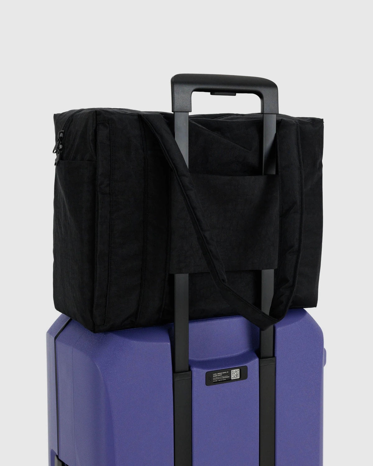 Balck Small Cloud Carry On