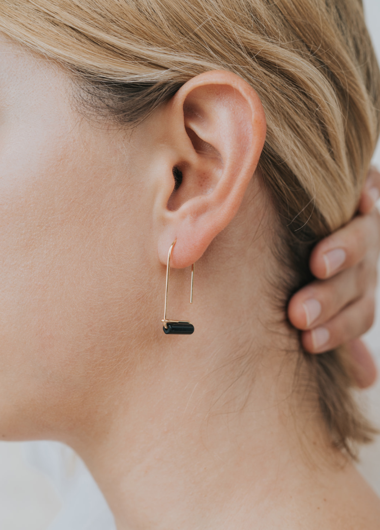 Black Onyx Gem Drop Earring