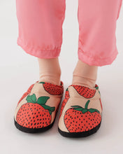 Load image into Gallery viewer, Strawberry Puffy Baggu Slippers